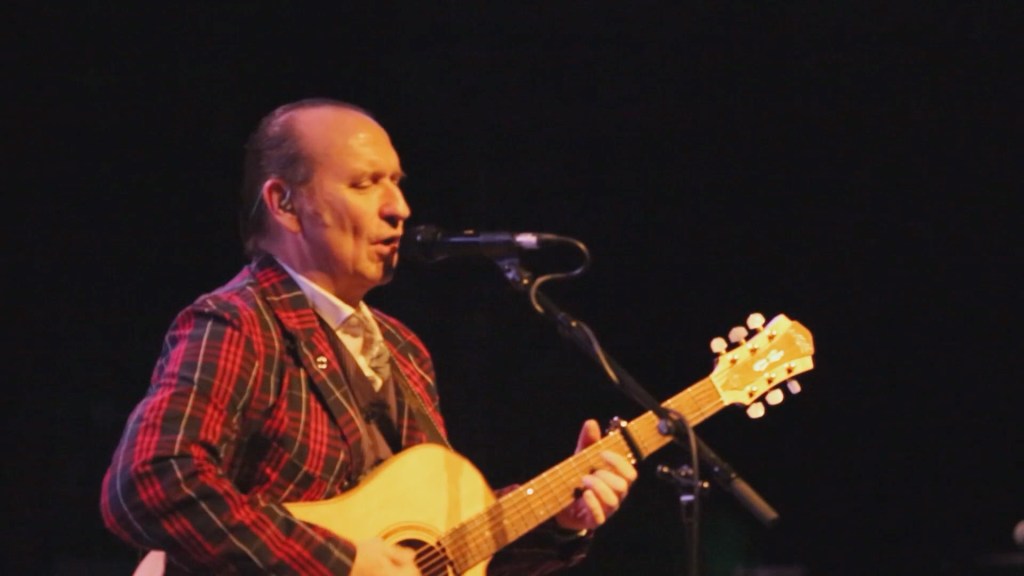 Colin Hay - Waiting for My Real Life