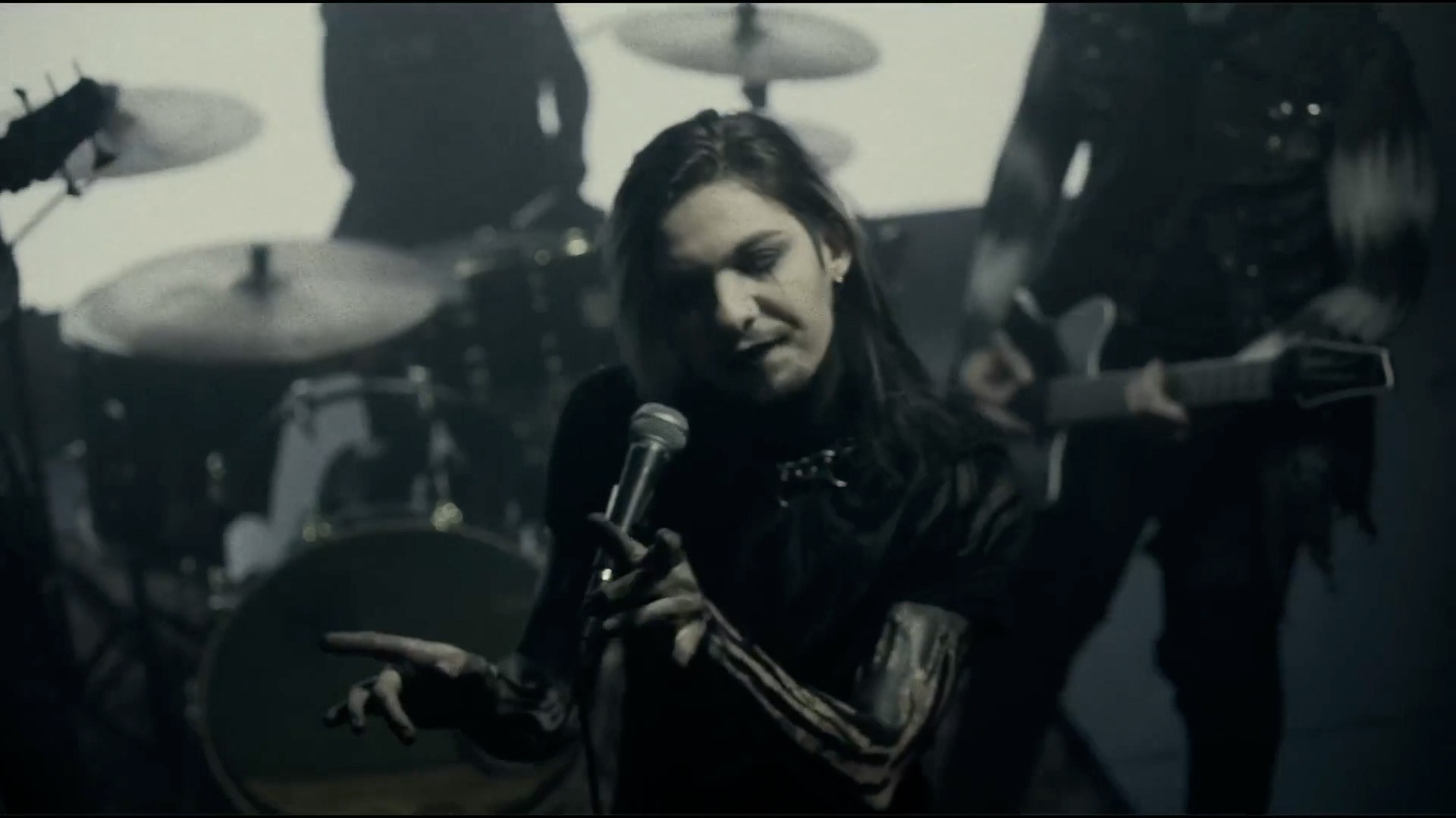 Dark Divine – Permanent