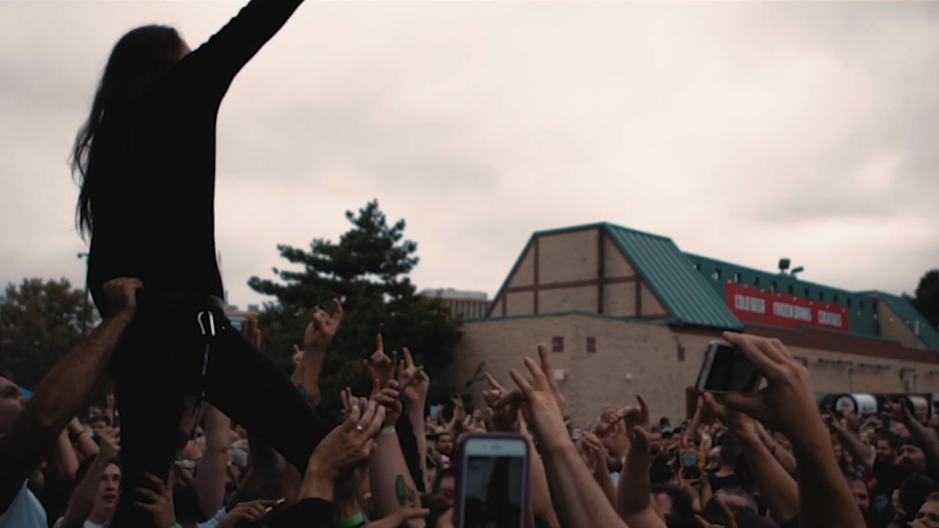 Bad Omens – Burning Out