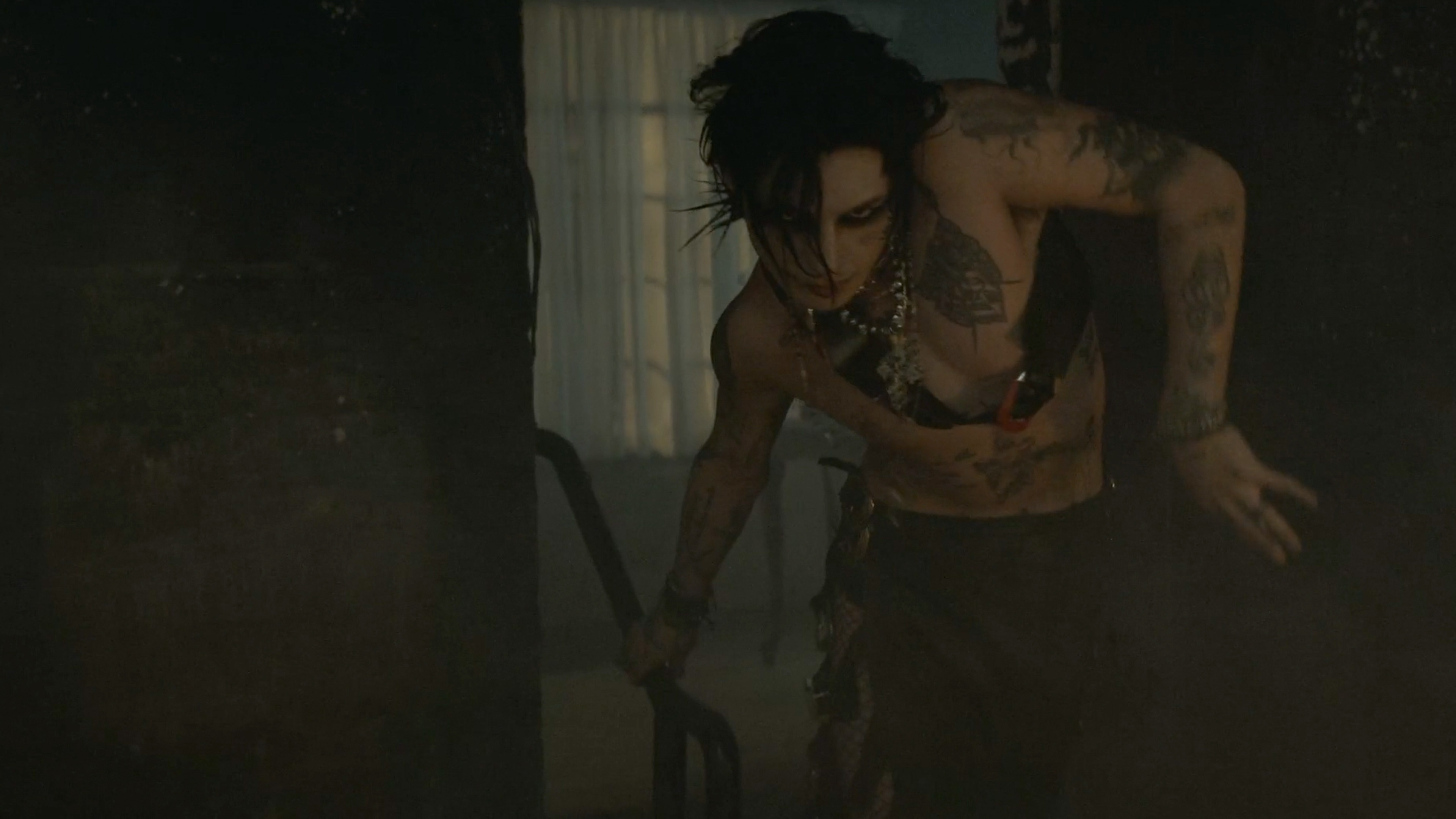 Palaye Royale – Closer